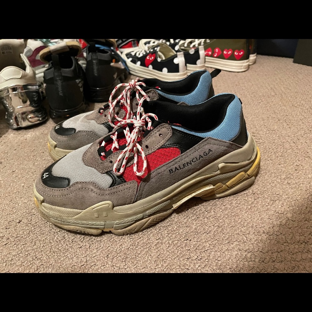 OFFER — Balenciaga Triple S Size 11